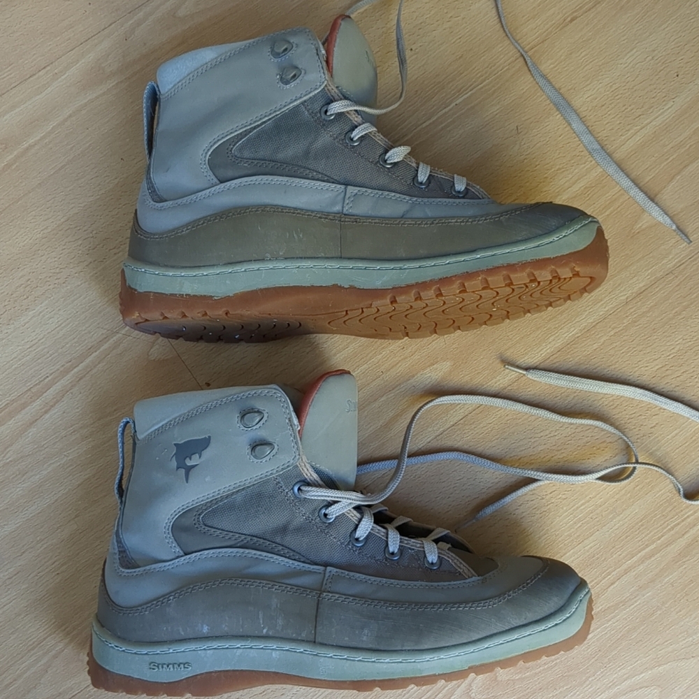 Simms Flats Sneakers Wading Boots Size 12 Gray Fishing